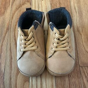 Shoes for baby hardly used